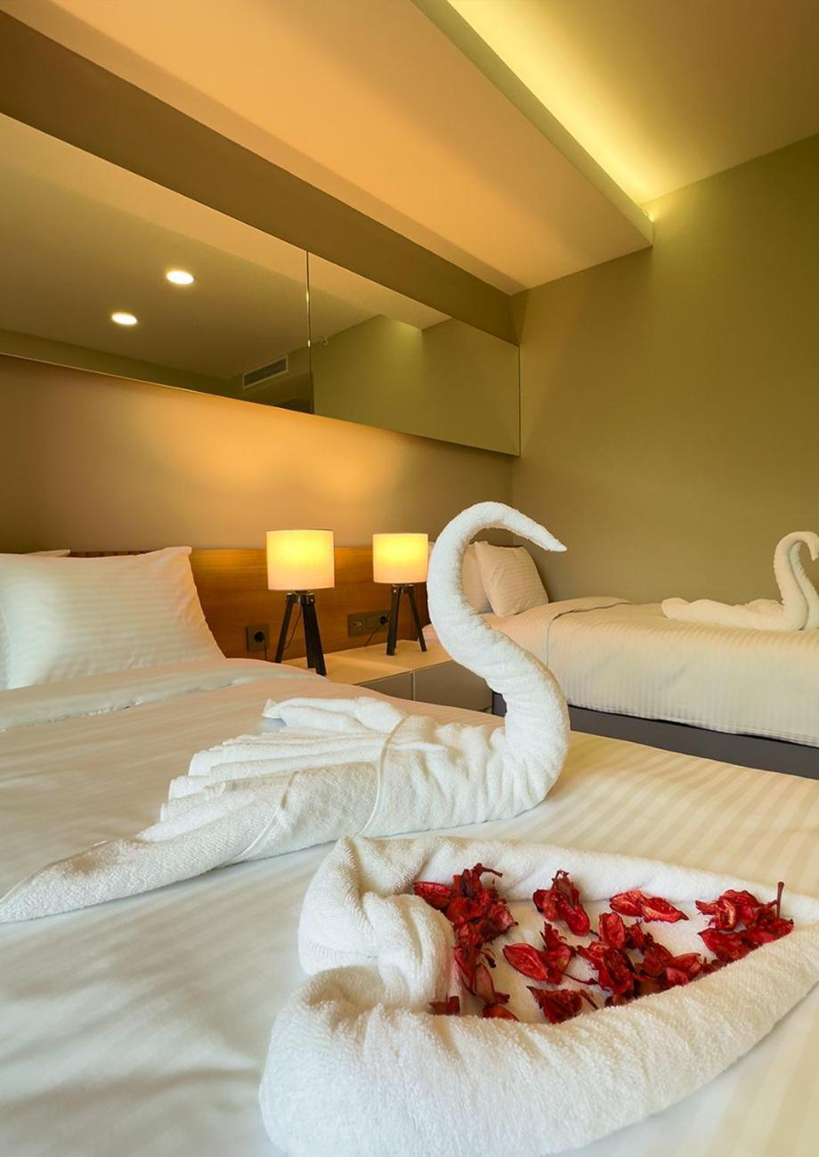 Hotel Frezya - Exclusively Woman Provincia di Provincia di Istanbul Esterno foto