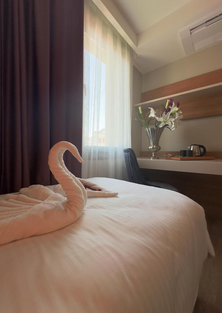 Hotel Frezya - Exclusively Woman Provincia di Provincia di Istanbul Esterno foto